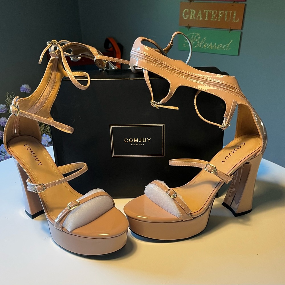 Comjuy Gladiator Platform Heels